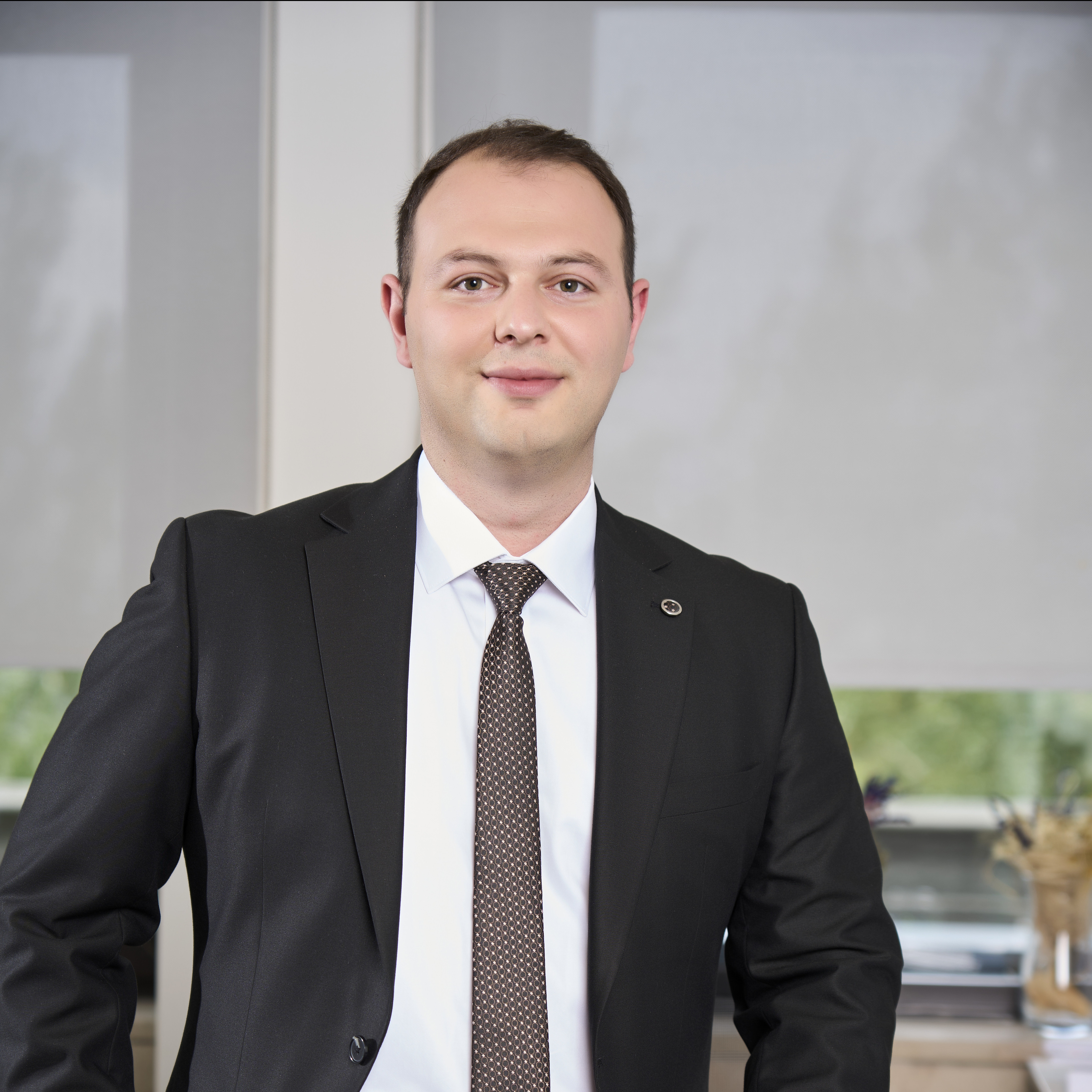 Engin Bayrak